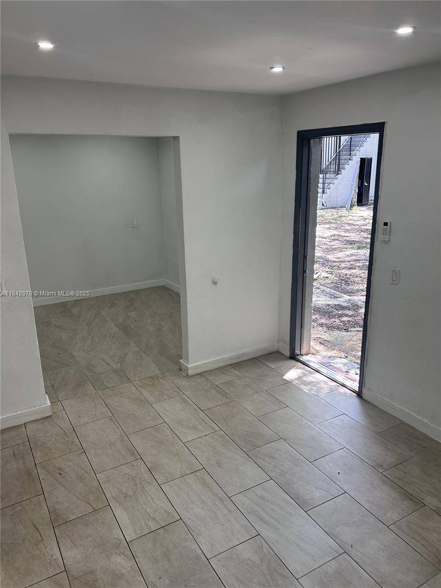 Miami, FL 33150,9301 NW 4th Ave #5