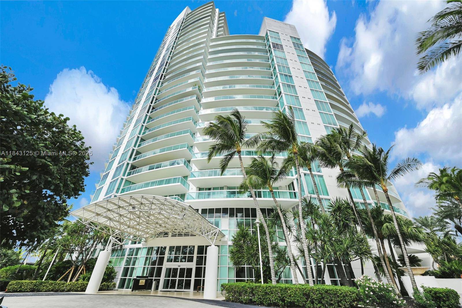 Miami Beach, FL 33139,1000 S Pointe Dr #1706