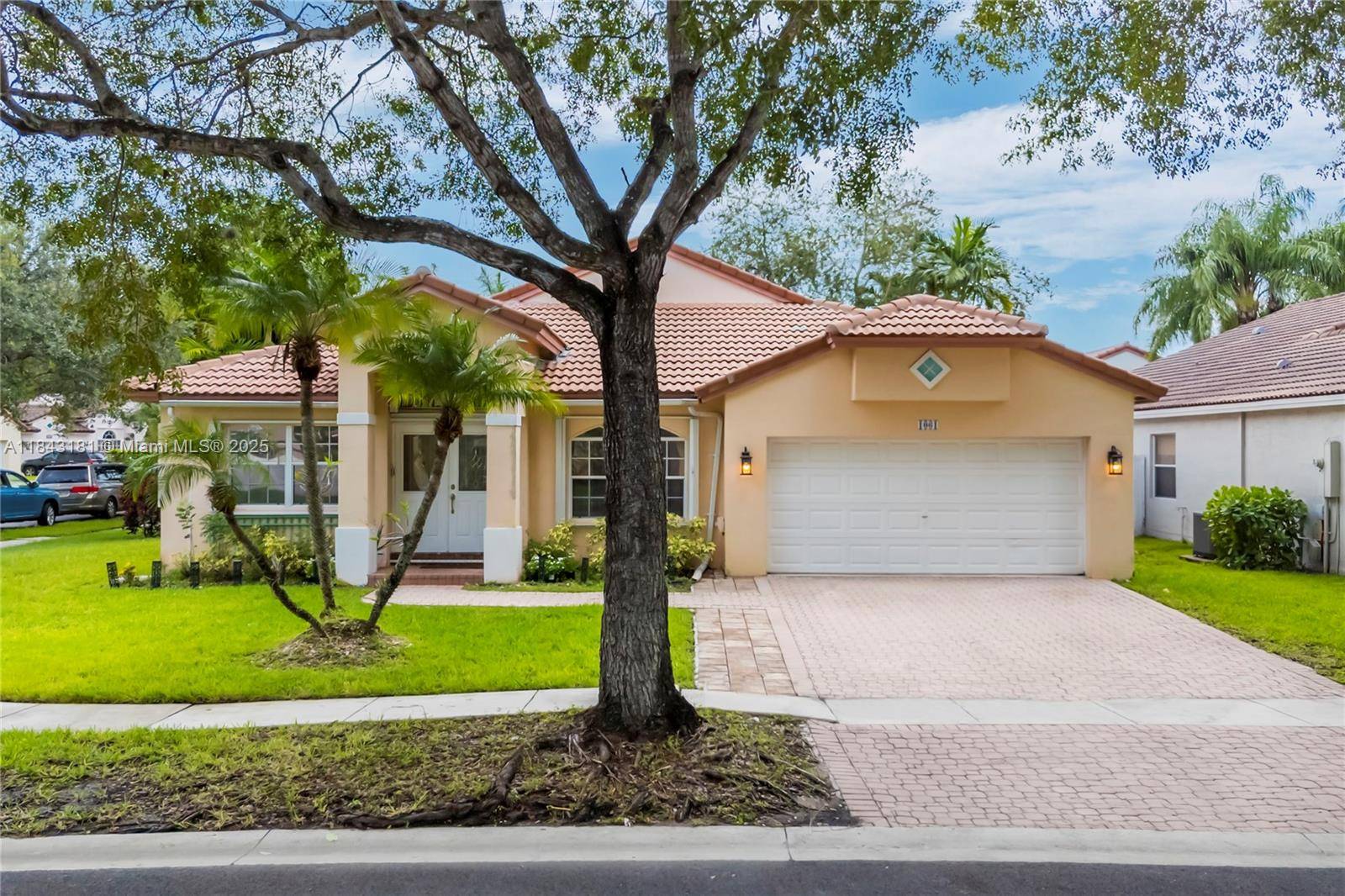 Pembroke Pines, FL 33029,1061 NW 185th Ter