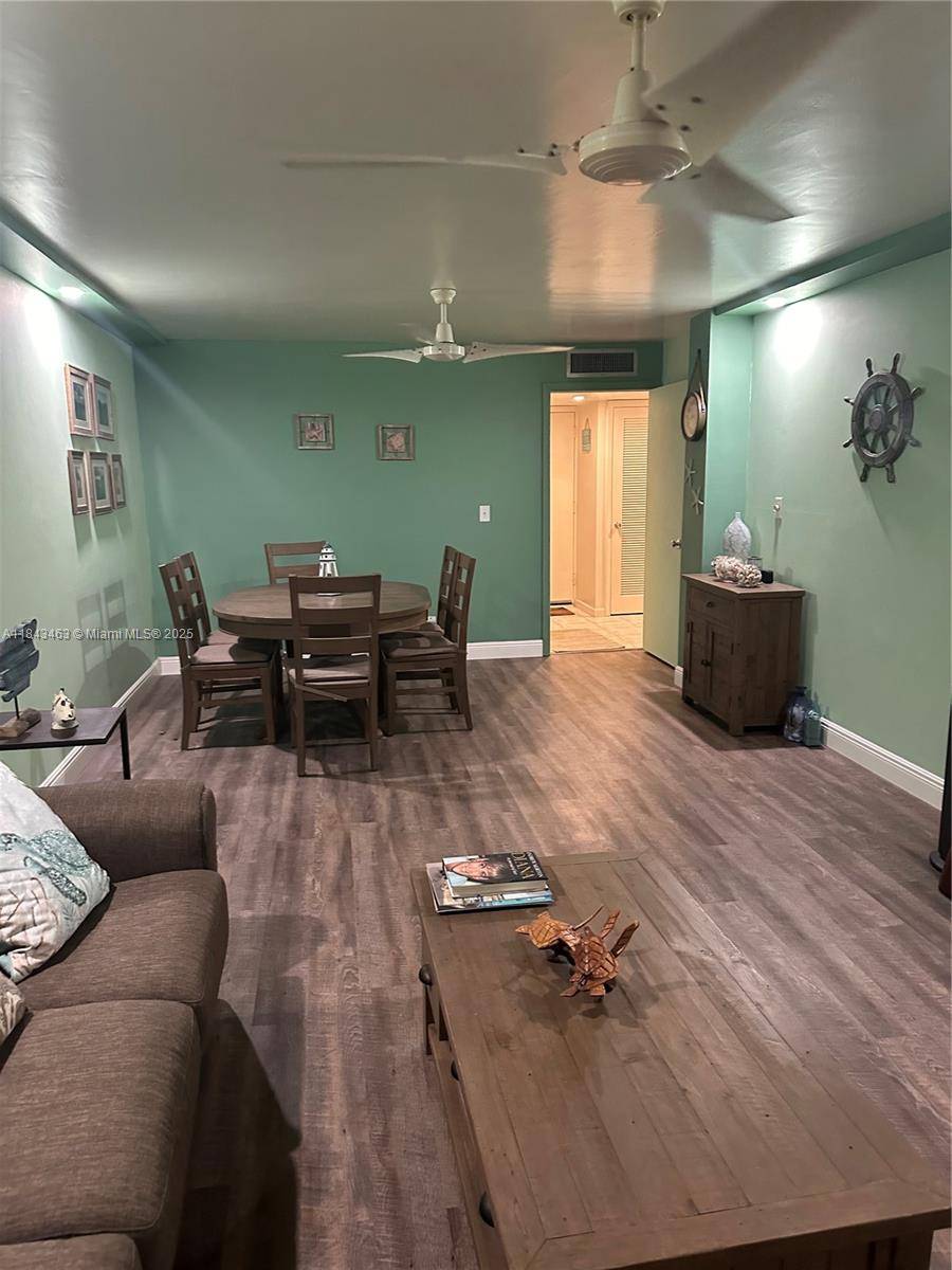 Pompano Beach, FL 33062,201 N Ocean Blvd #406