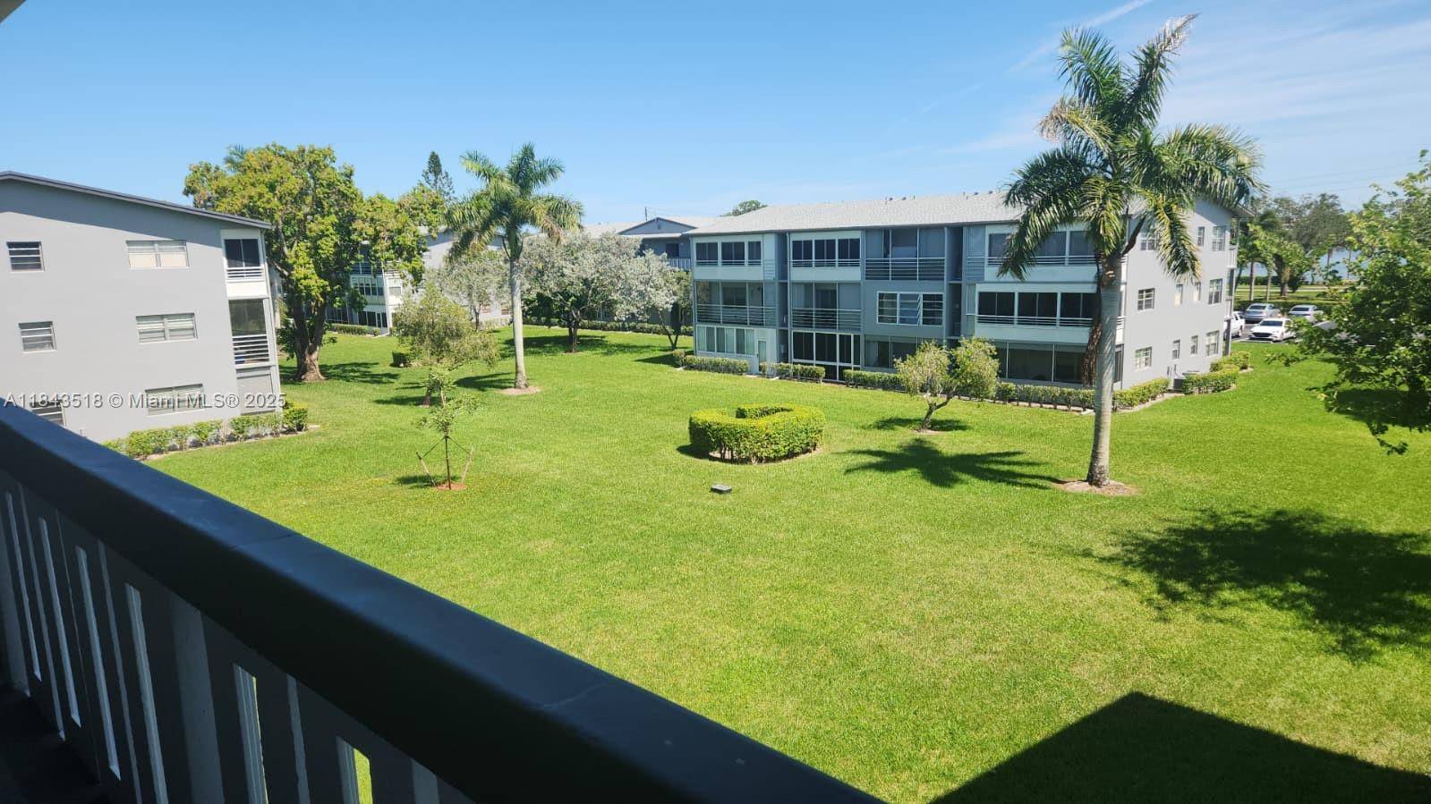 Boca Raton, FL 33434,206 Suffolk E #206