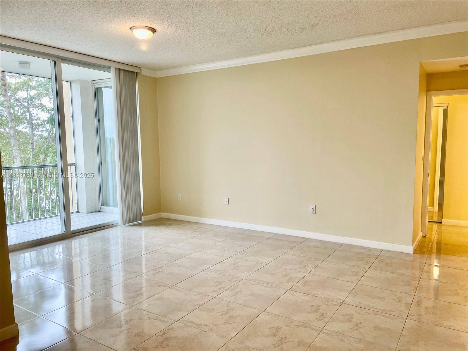 Doral, FL 33178,9805 NW 52nd St #411