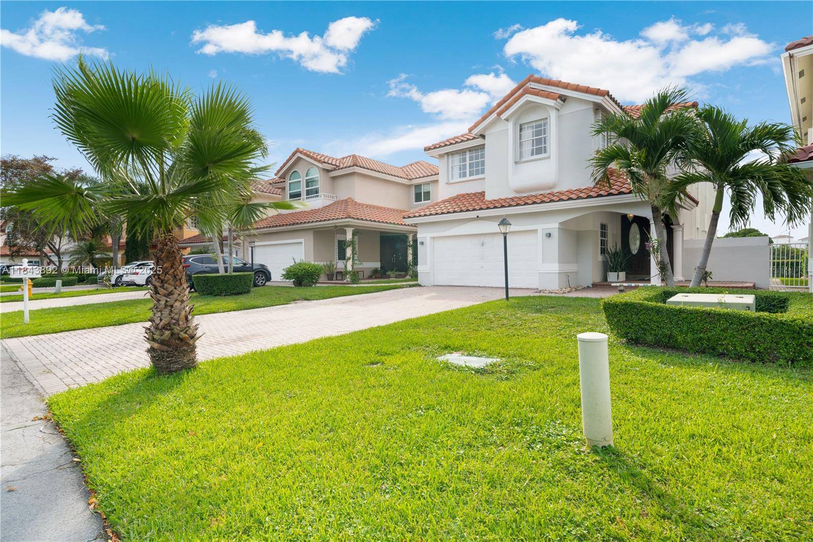 Doral, FL 33178,10323 NW 56th Ter