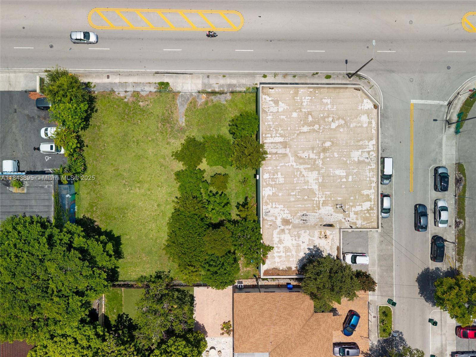 Miami, FL 33125,102 NW 22nd Ave