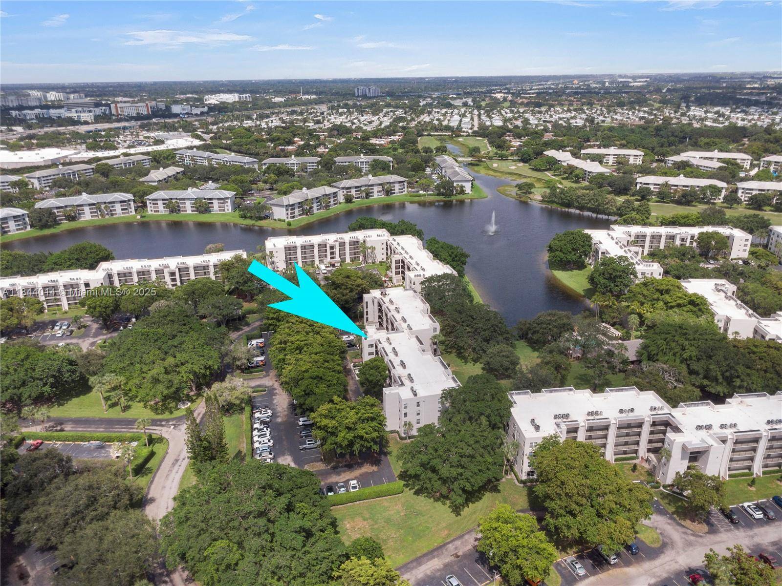 Davie, FL 33324,9410 Poinciana Pl #206