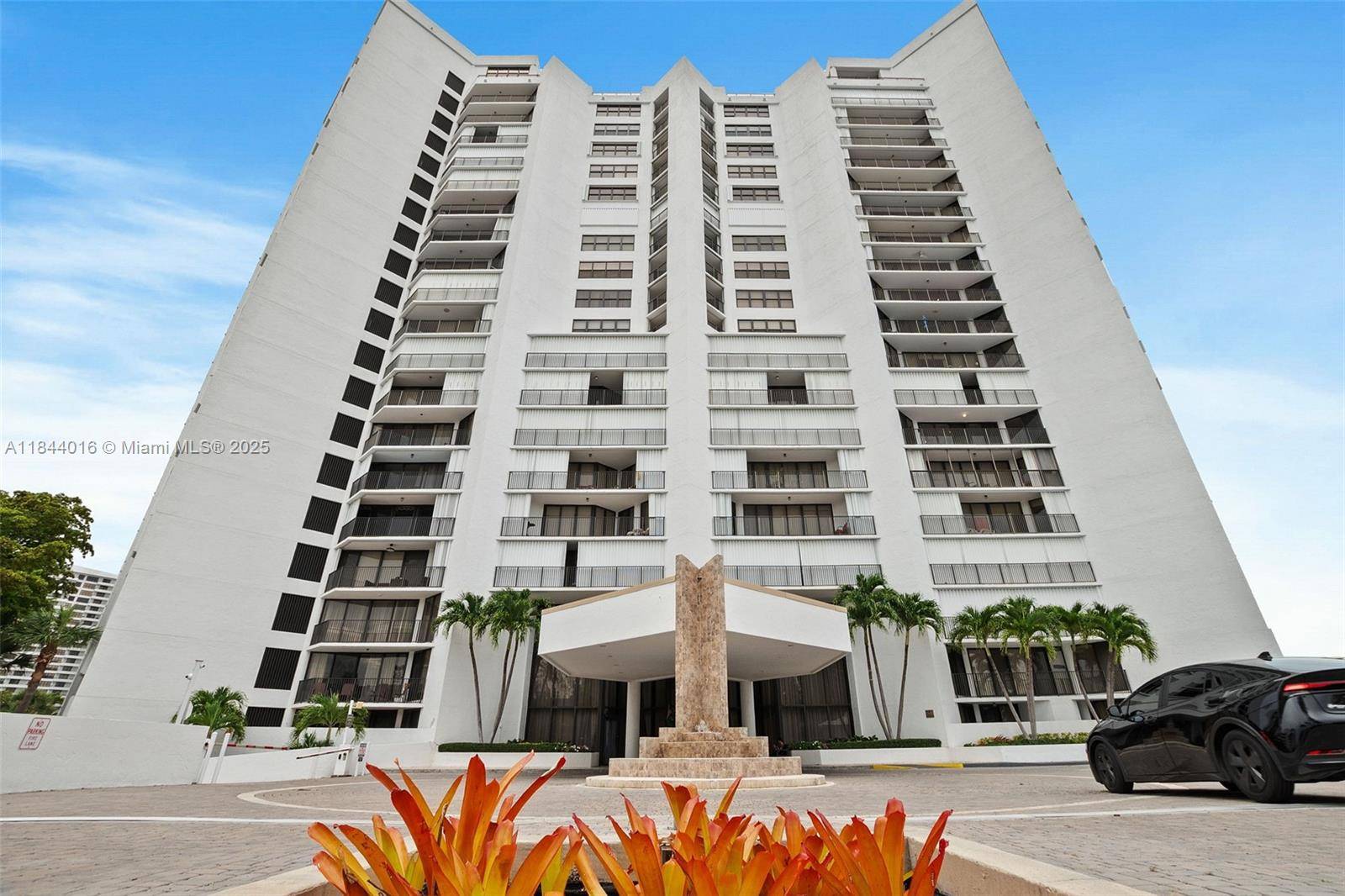 Hallandale Beach, FL 33009,300 Three Islands Blvd #707