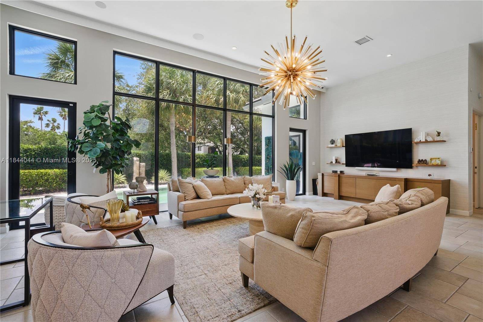 Boca Raton, FL 33432,1755 SW 4th Ave