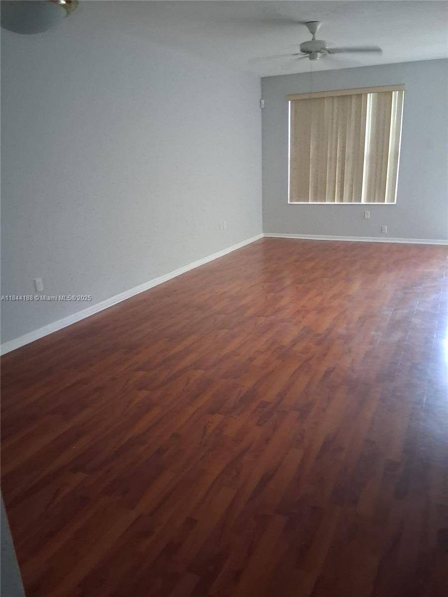 Plantation, FL 33317,671 NW 42nd Ave #671