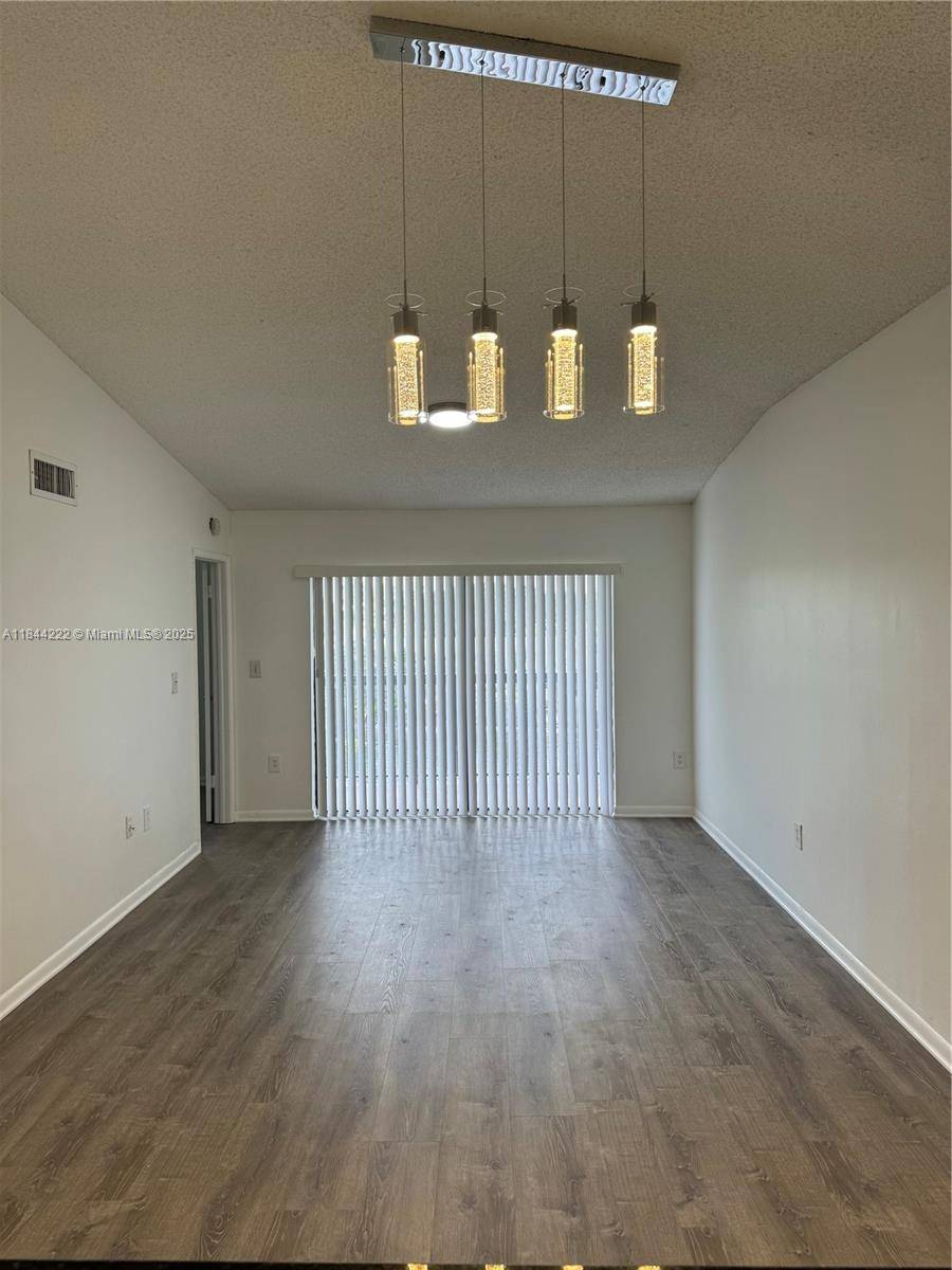 Sunrise, FL 33351,9977 Nob Hill Ln #9977