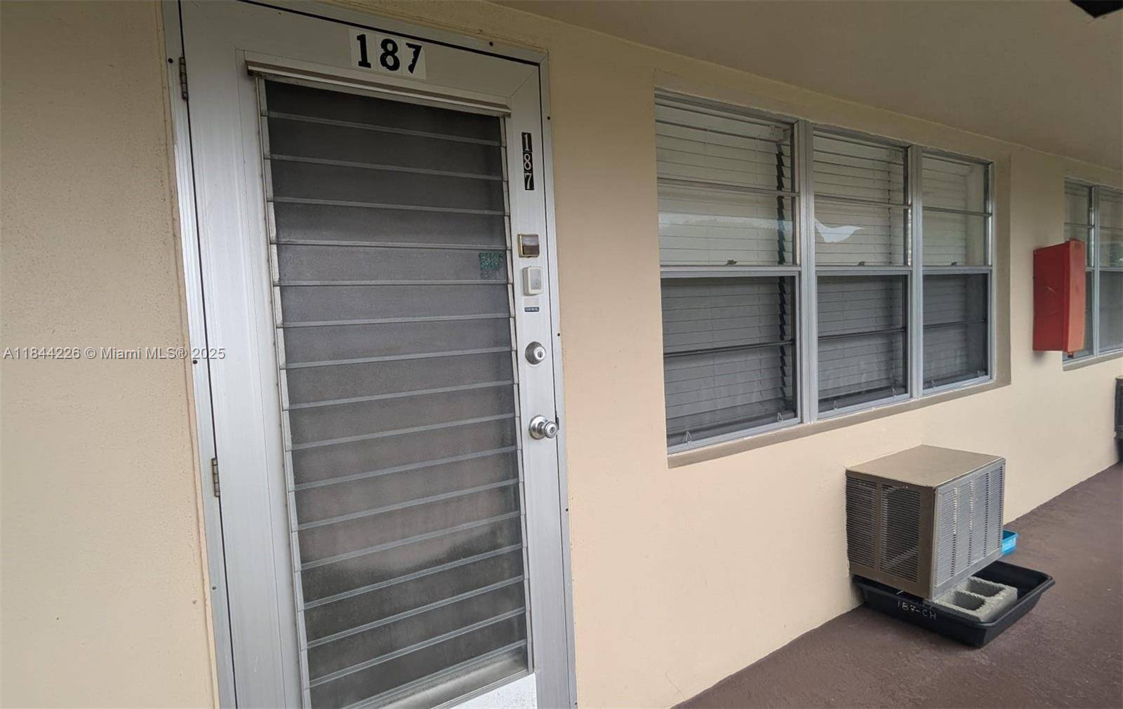West Palm Beach, FL 33417,187 Cambridge H #187