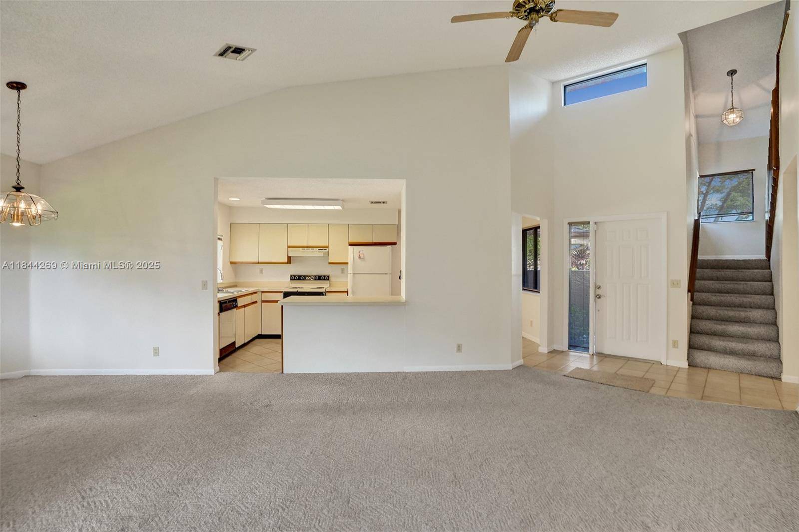 Plantation, FL 33324,9444 N Chelsea Dr N