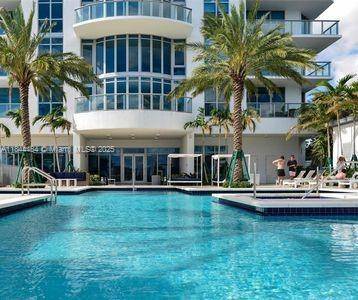 North Miami Beach, FL 33160,17111 Biscayne Blvd #1009