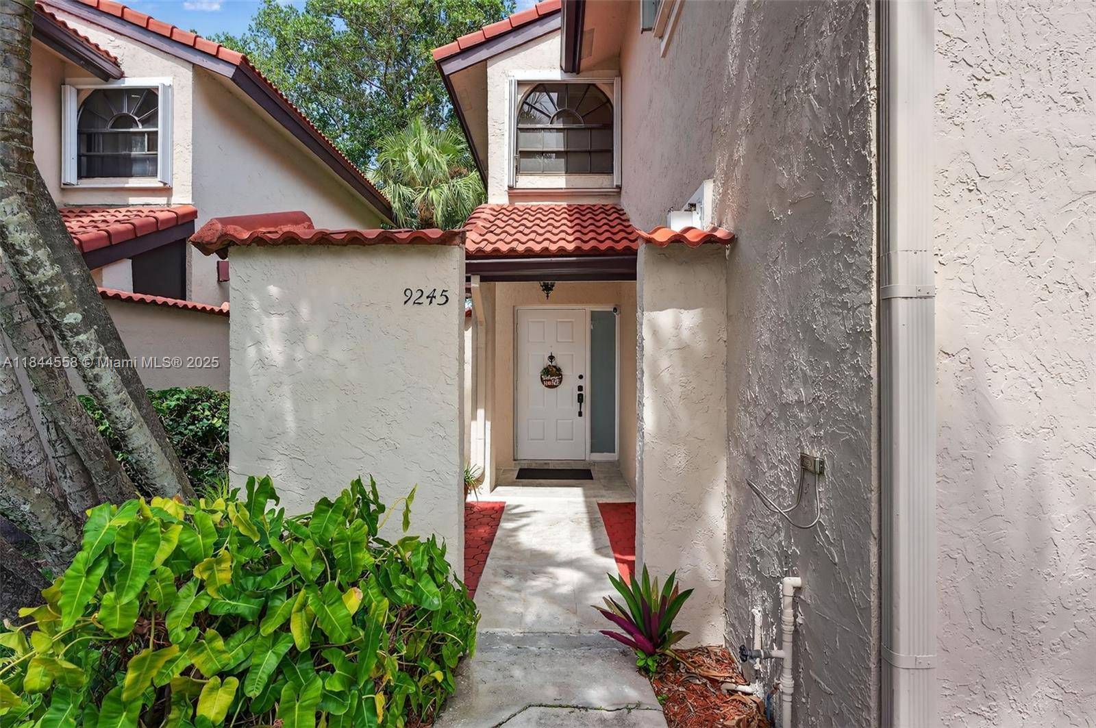 Plantation, FL 33322,9245 W Sunrise Blvd