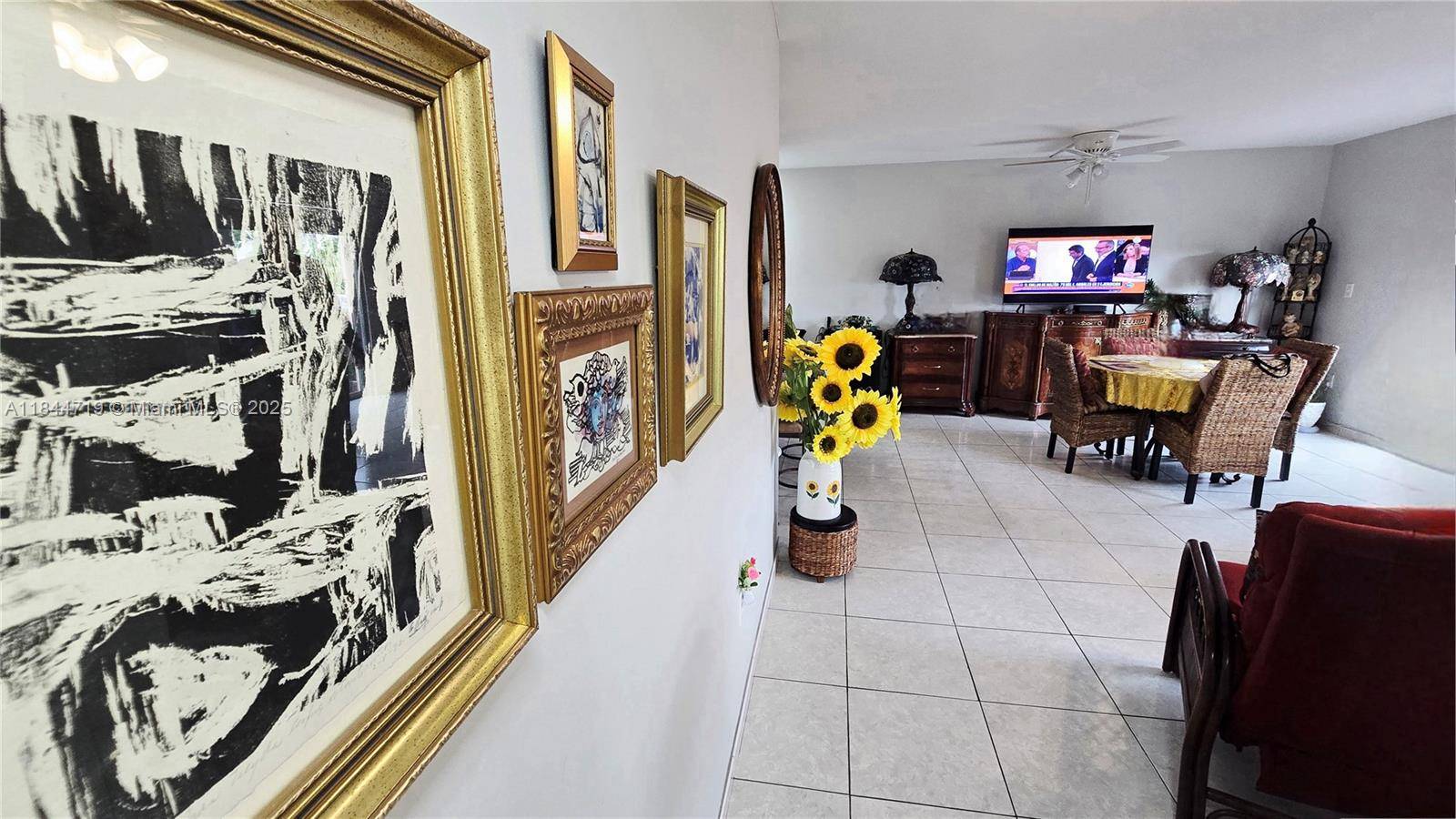 Coral Gables, FL 33134,1 Alhambra Cir #501