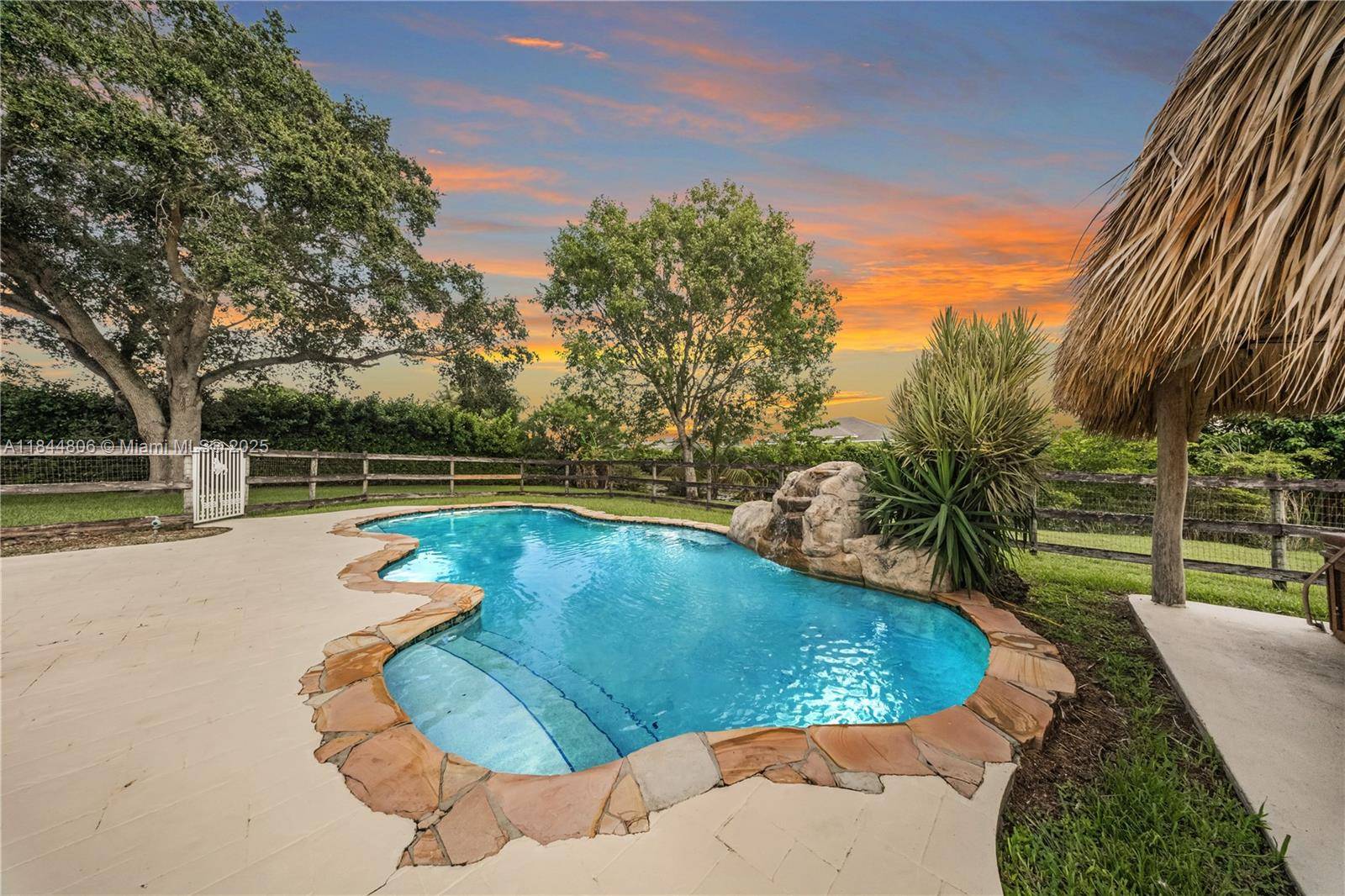Davie, FL 33331,14801 SW 31st Ct