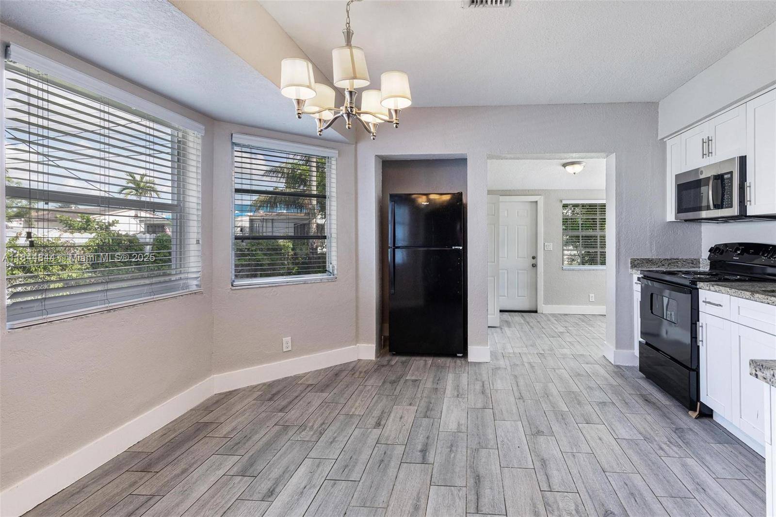 Hollywood, FL 33020,2603 Fletcher St