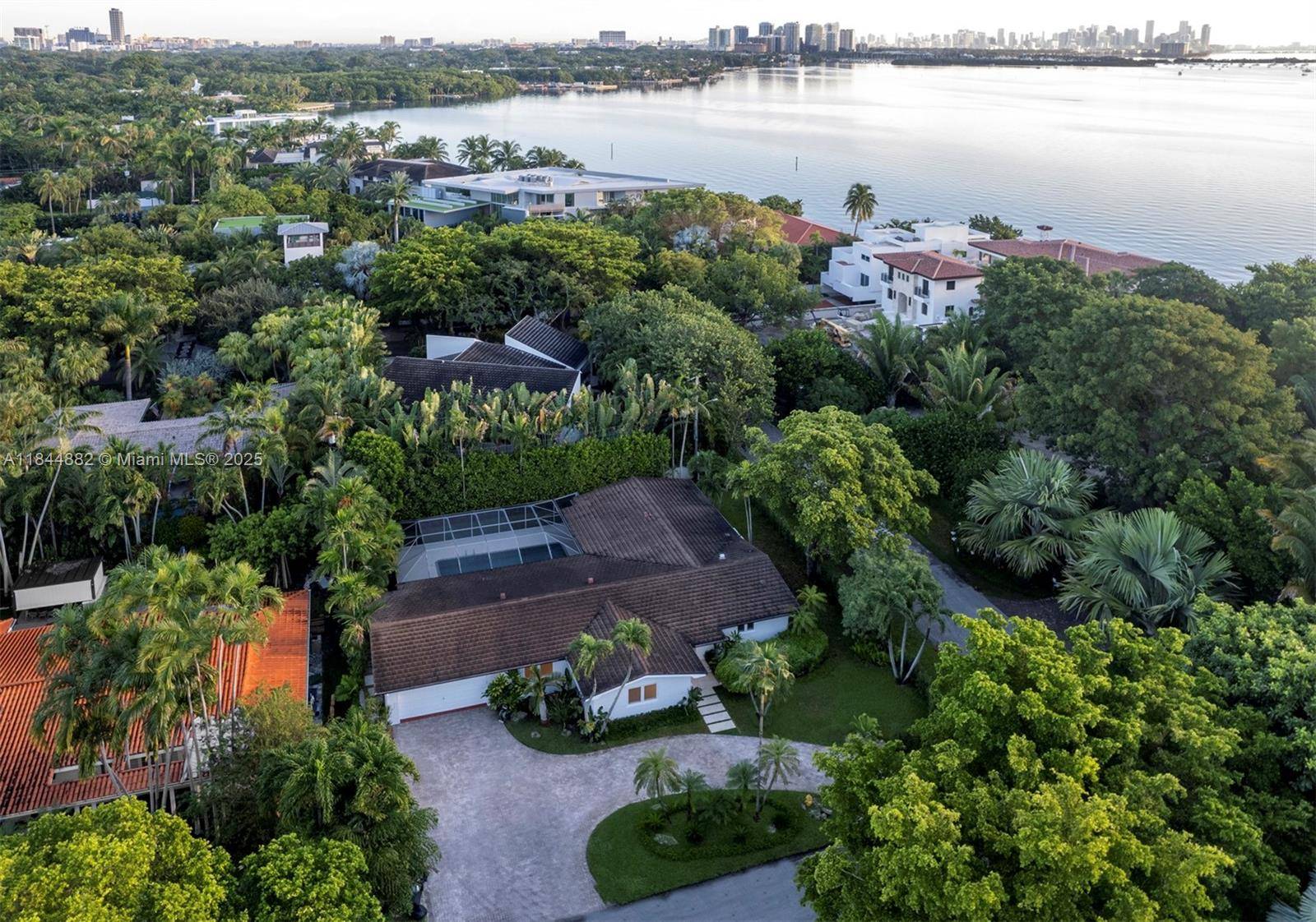 Coral Gables, FL 33133,145 S Prospect Dr #145