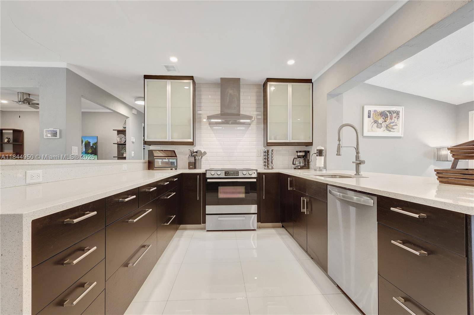 Wilton Manors, FL 33334,424 NE 27th Dr
