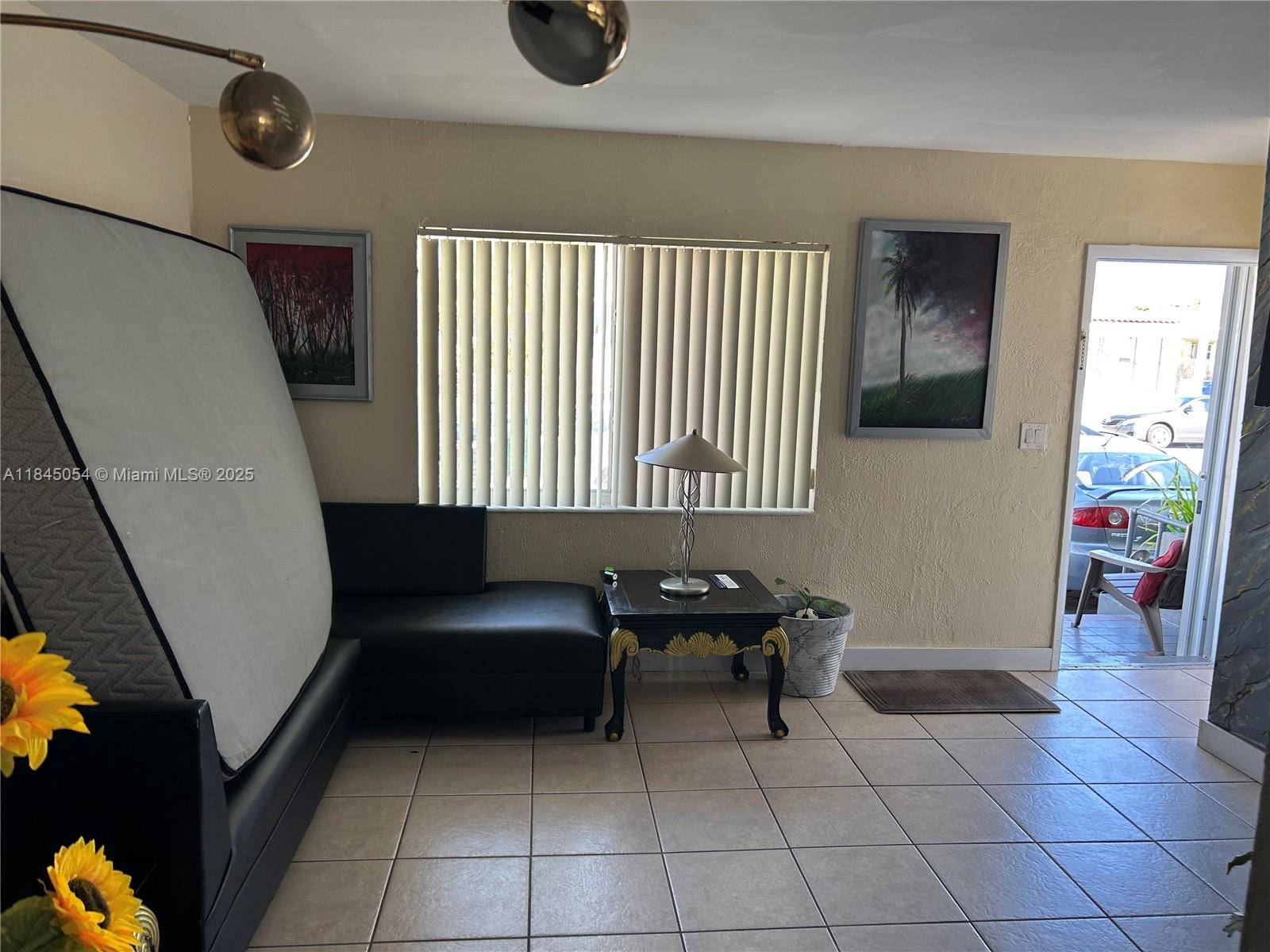Miami, FL 33125,2012 NW 2nd St