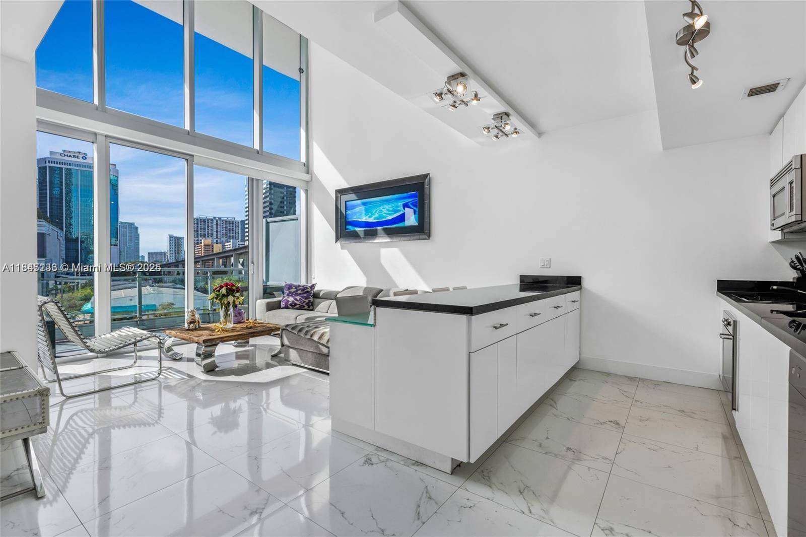 Miami, FL 33130,92 SW 3rd St #504