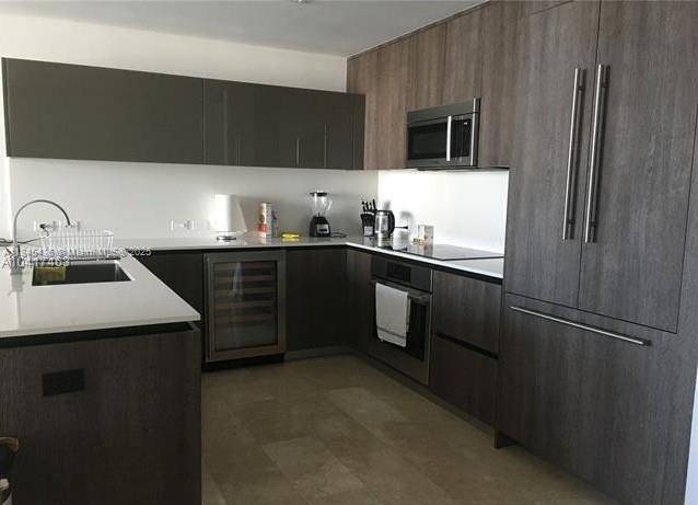 Miami, FL 33130,88 SW 7th St #2603