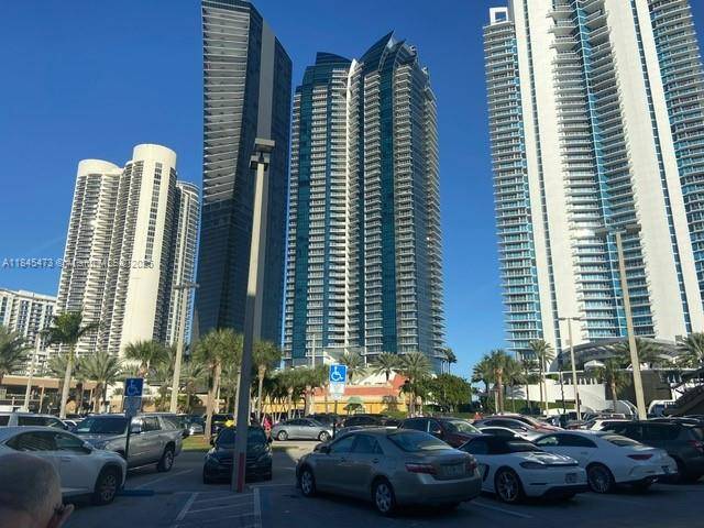 Sunny Isles Beach, FL 33160,16919 N Bay Rd #602