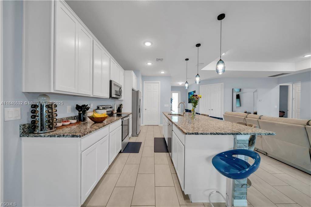 Cape Coral, FL 33991,1421 SW 13th TER