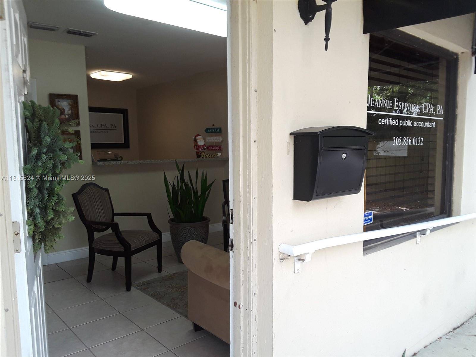 Miami, FL 33155,6020 Bird Rd