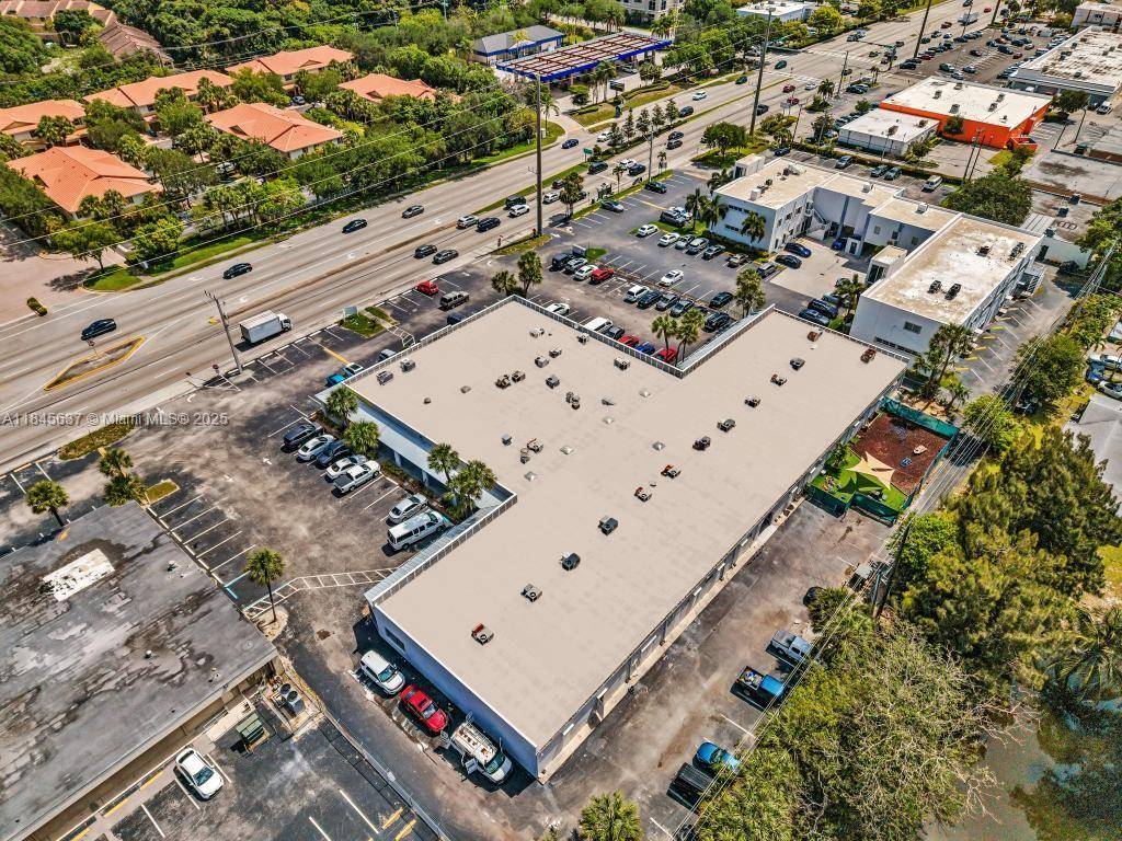 Oakland Park, FL 33311,2450 W Oakland Park Blvd