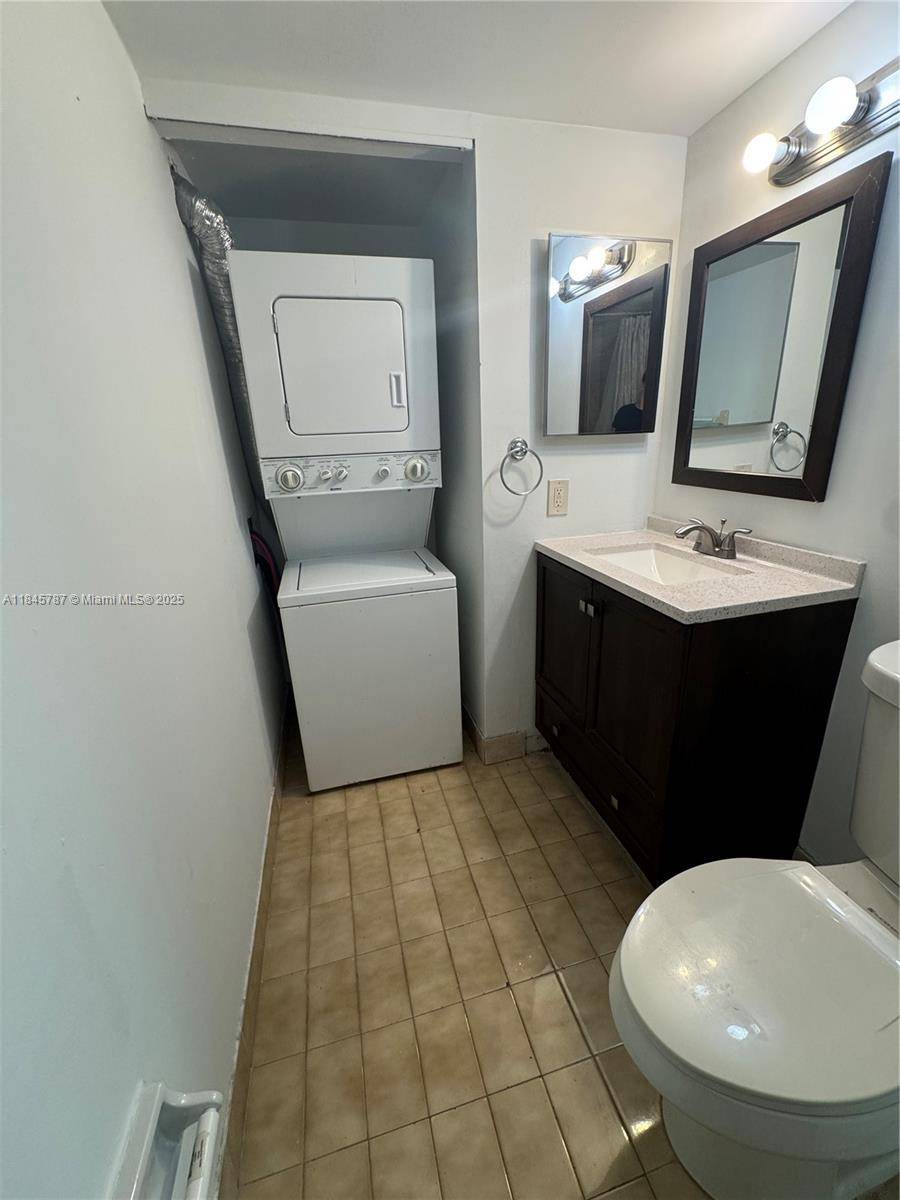 Miami, FL 33175,11780 SW 18th St #131-2