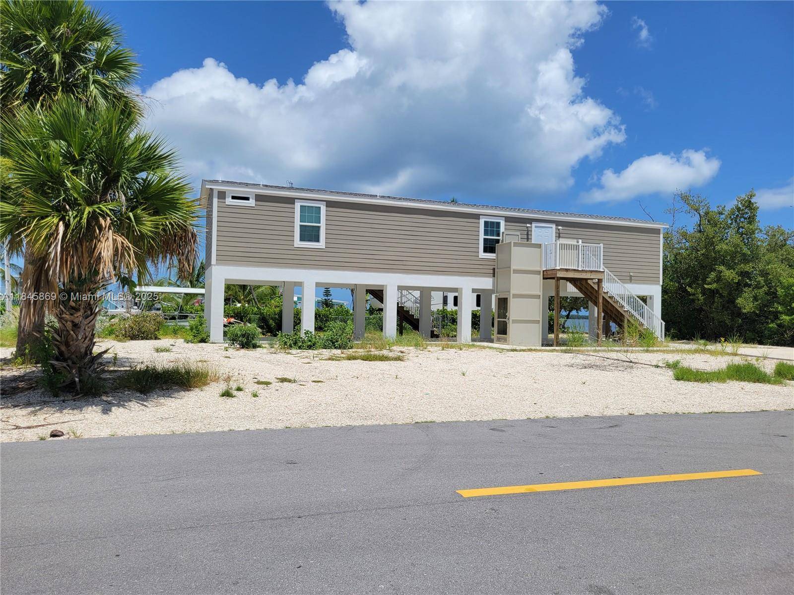 Key Largo, FL 33037,799 Hazel St #799