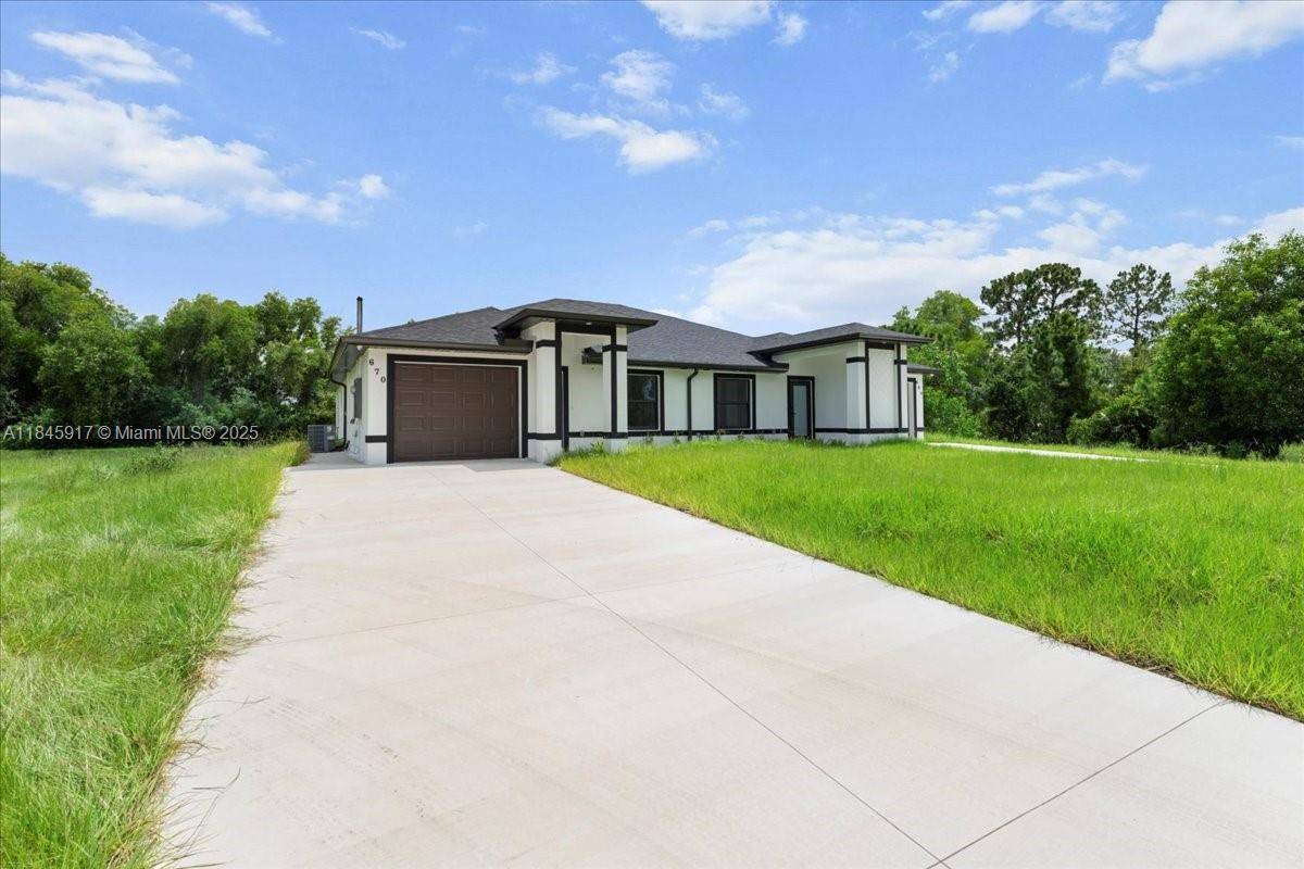 Lehigh Acres, FL 33974,668/670 chemstrand st e