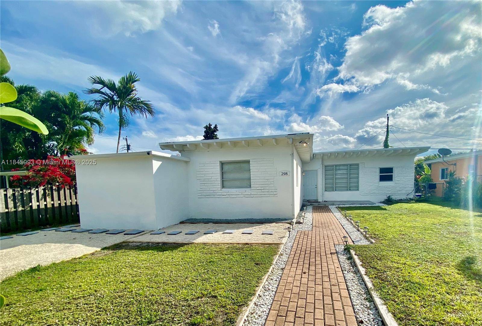 Miami, FL 33150,298 NW 105th St