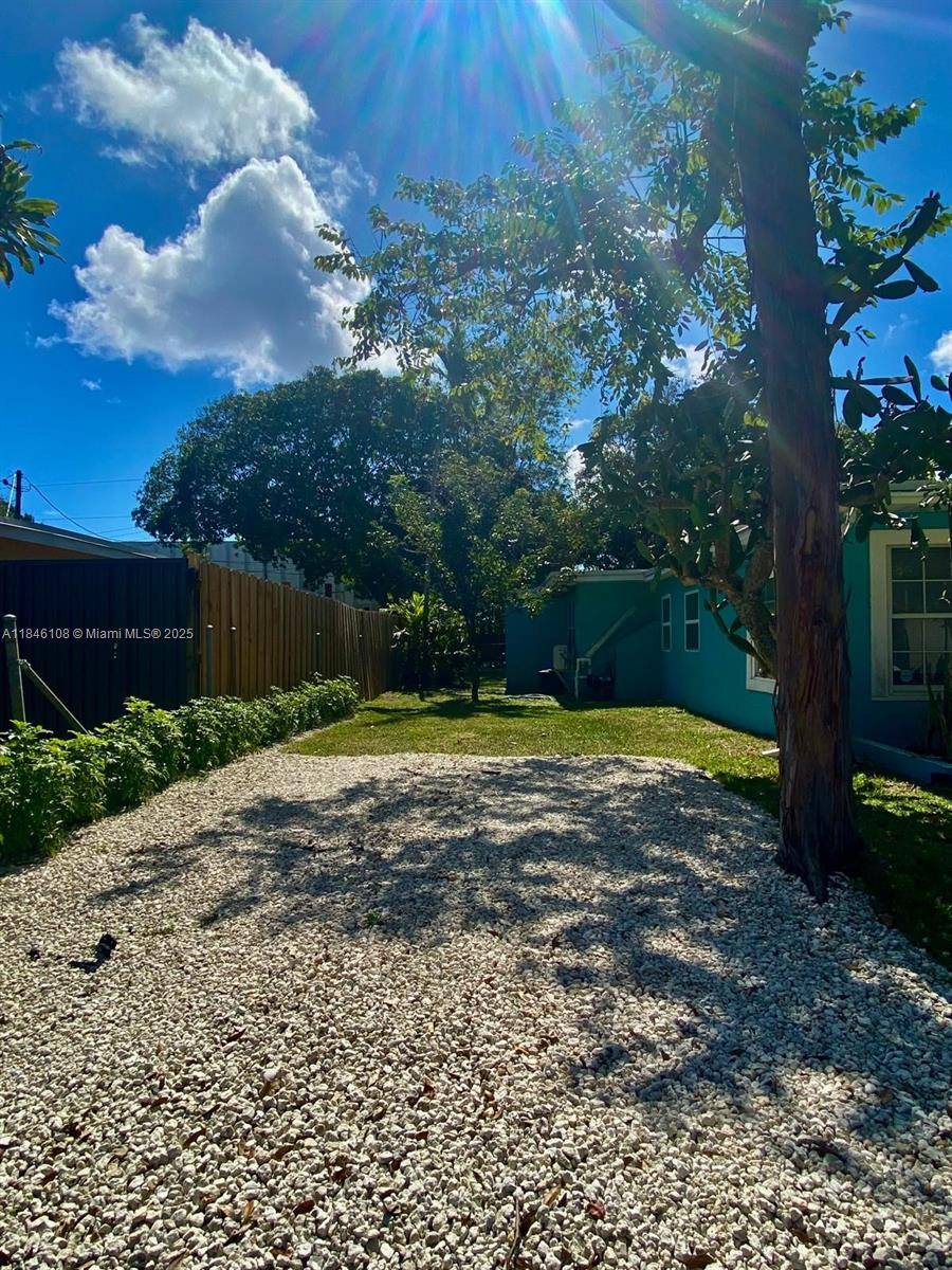 Fort Lauderdale, FL 33315,1420 SW 33rd Ct