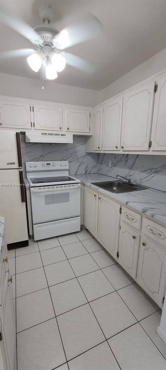 West Palm Beach, FL 33417,63 Waltham C #63
