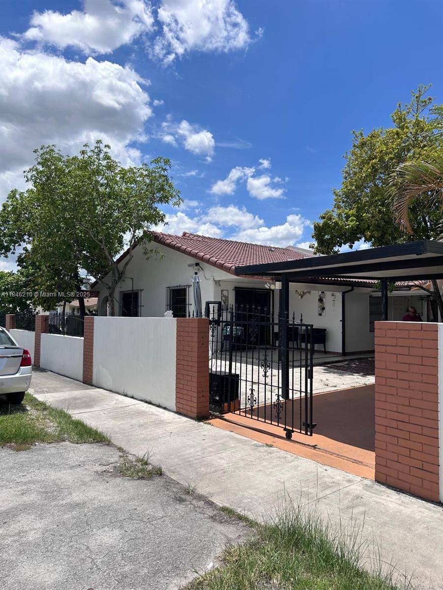 Hialeah, FL 33012,1405 W 38th Pl