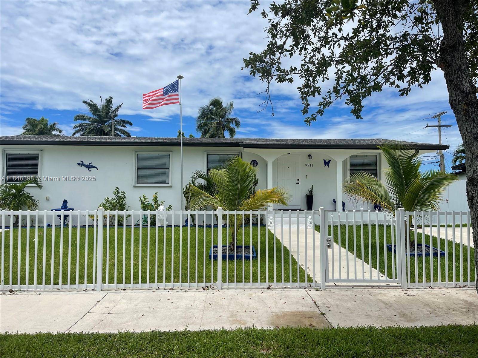 Cutler Bay, FL 33157,9911 SW 198th St