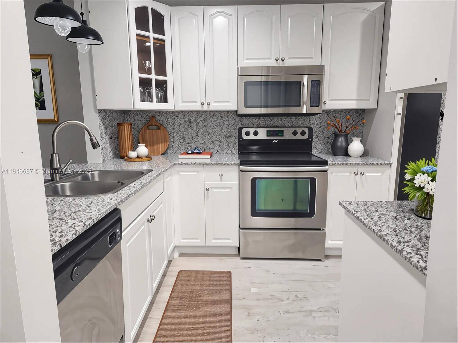 Weston, FL 33326,447 Lakeview Dr #5
