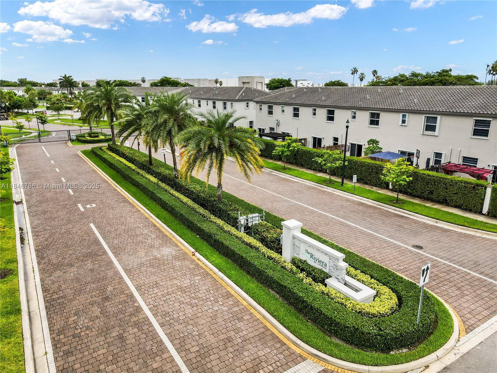 Homestead, FL 33035,1382 SE 26th Rd