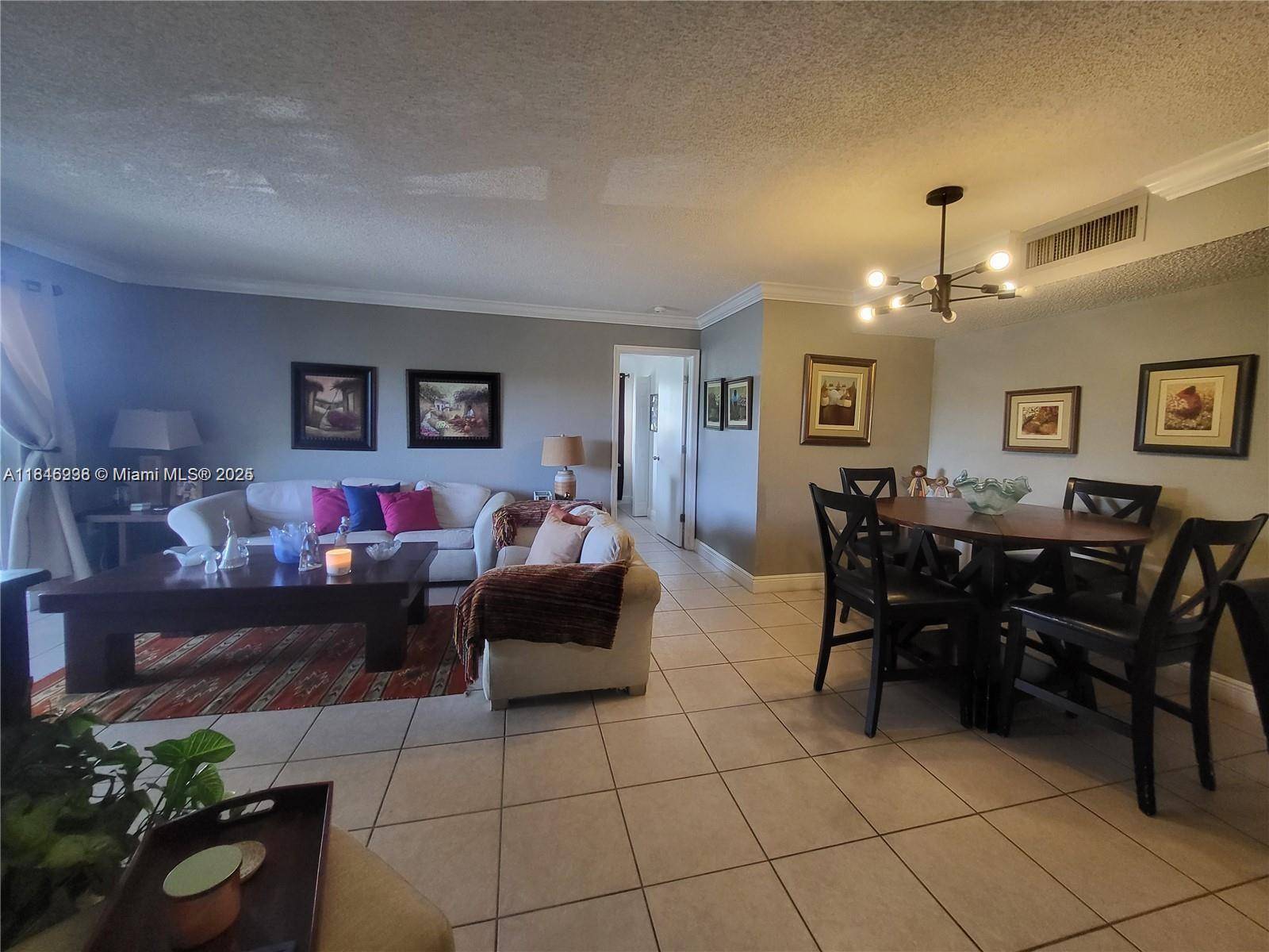 Miami, FL 33176,10765 SW 108th Ave #201