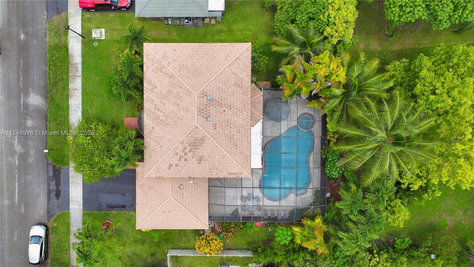 Davie, FL 33325,810 Greenbriar Ave