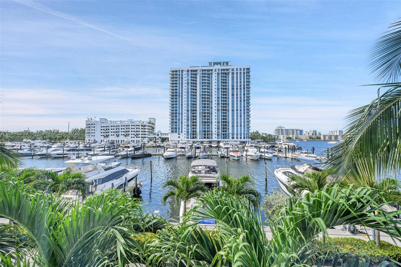 North Miami Beach, FL 33160,17111 Biscayne Blvd #207