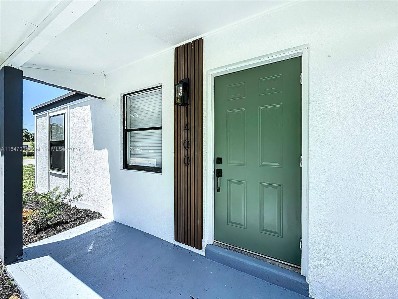 Riviera Beach, FL 33404,1400 Avenue F