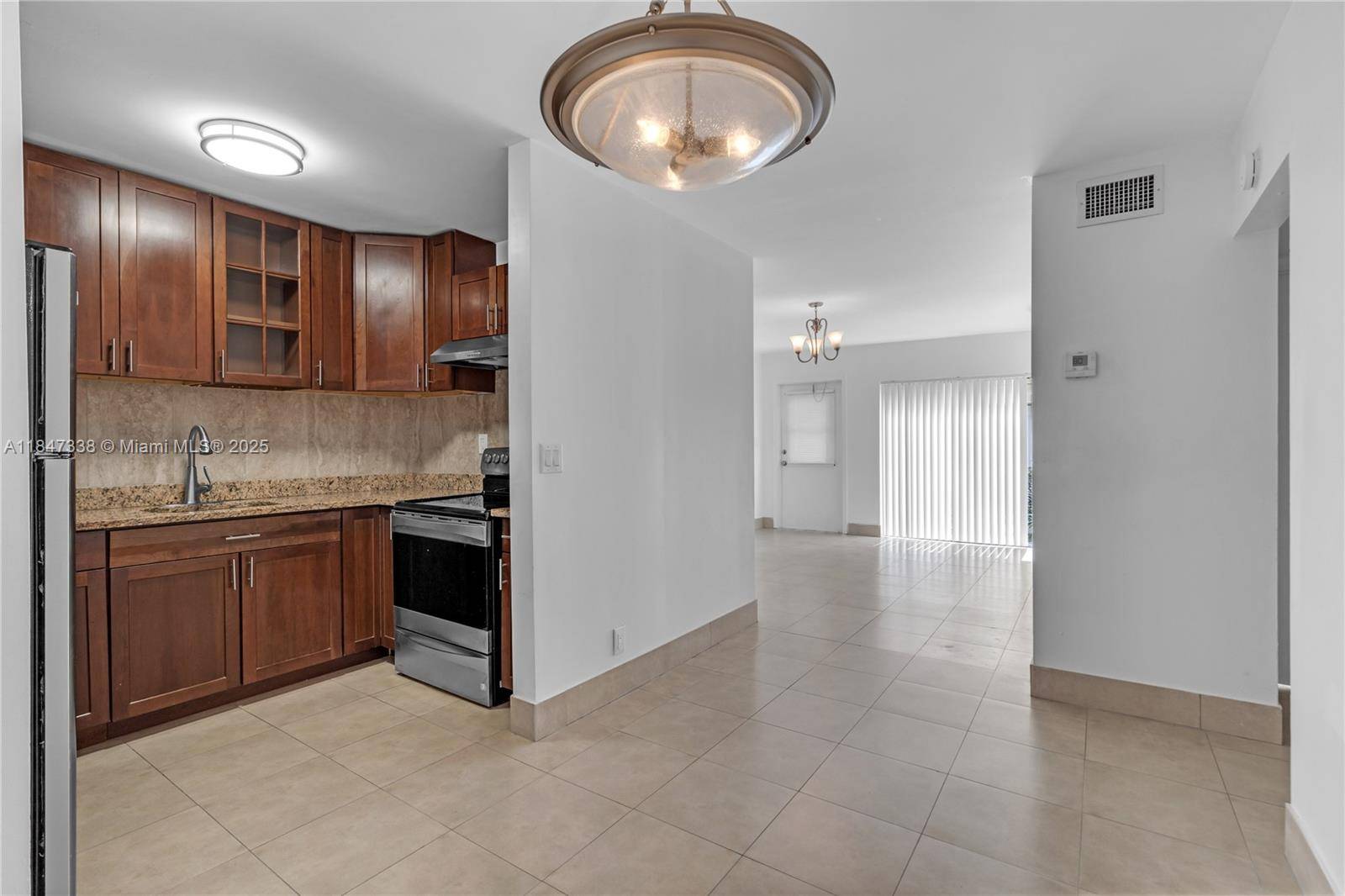 Coral Springs, FL 33065,11398 Royal Palm Blvd #11398