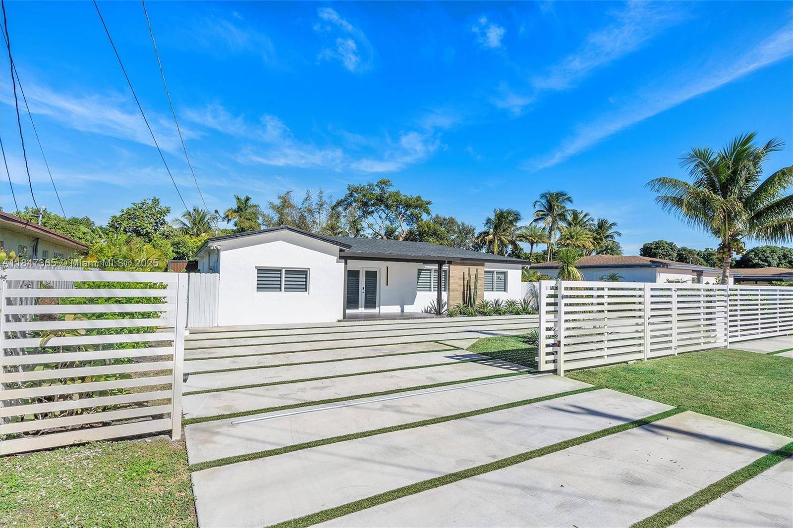 Miami, FL 33161,225 NE 150th St