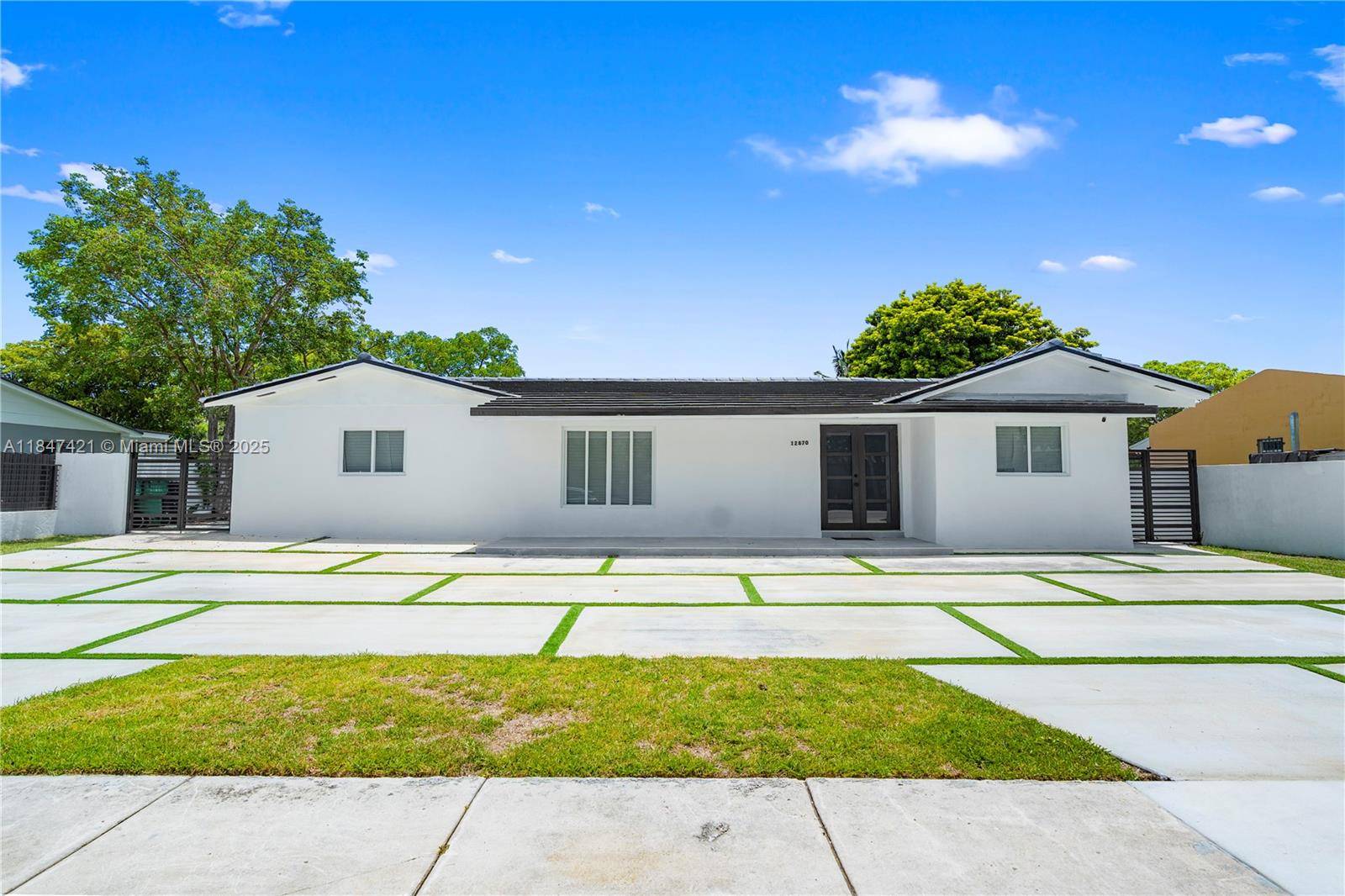 Miami, FL 33175,12870 SW 47th St