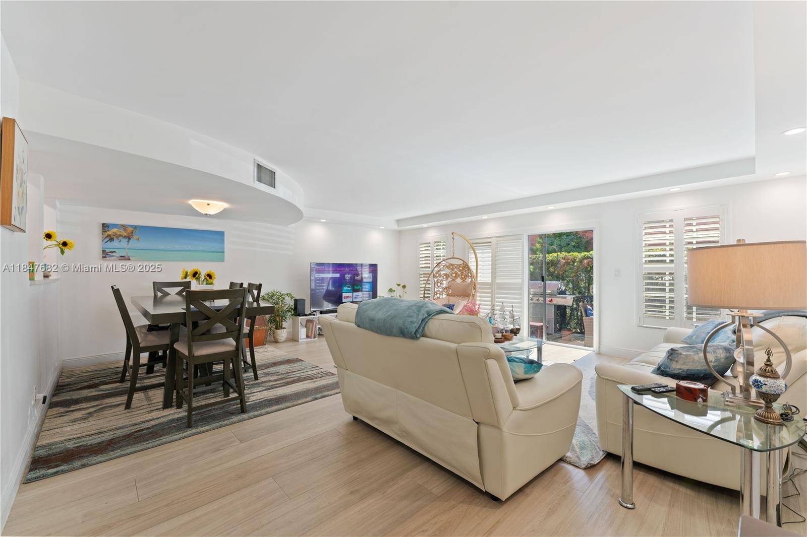 Fort Lauderdale, FL 33311,670 Tennis Club Dr #110