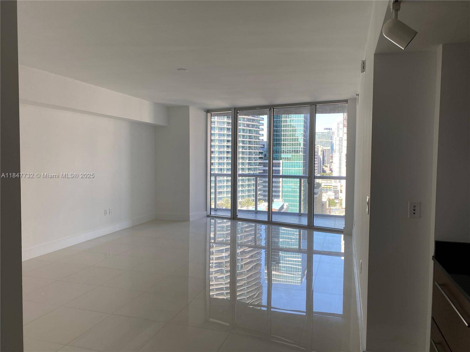 Miami, FL 33131,475 Brickell Ave #2410