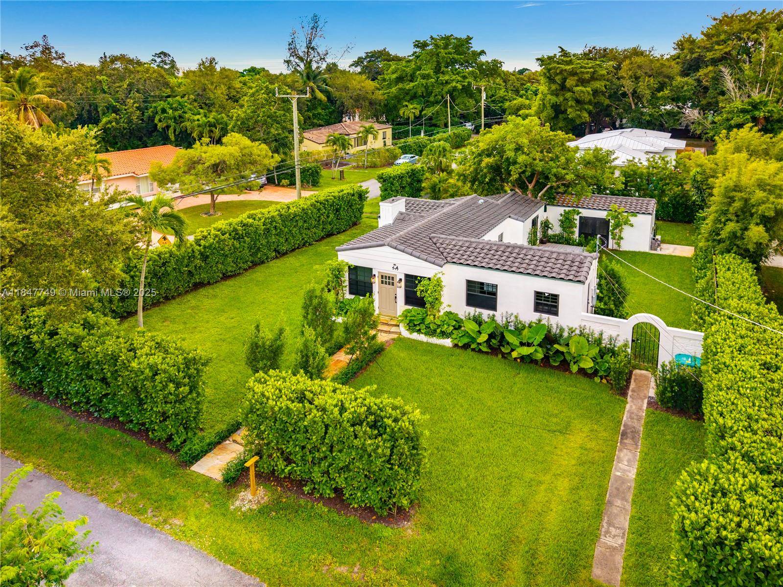 Biscayne Park, FL 33161,690 NE 118th St