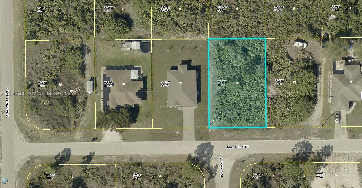 Lehigh Acres, FL 33974,713 Manuel St E